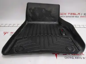 Килимок для підлоги гумовий 1-го ряду сидінь правий Tesla model S REST 1047686-00-Y
