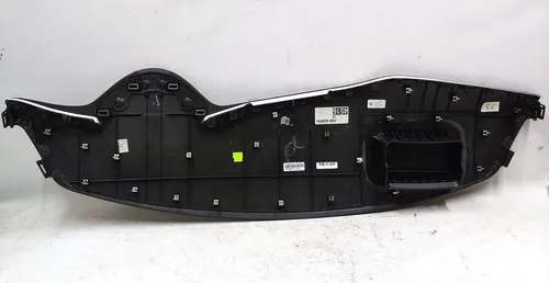 8 Palubní panel (černá umělá kůže   černá Alcantara) PUR/ALC BLK Tesla model S, model S REST 1060695-11-D