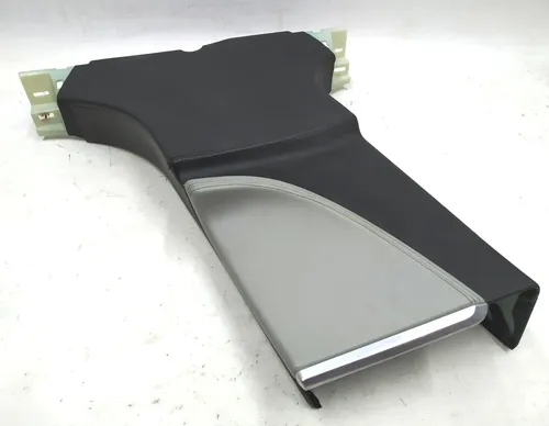 Stijlafdekking B linksonder PVC GRIJS met schade Tesla Model S, Model S REST 1024631-09-C