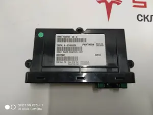 Блок управління дверима Tesla model S, model S REST 1003101-00-E