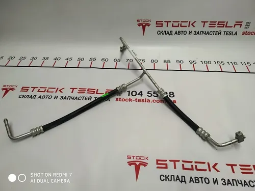 Tuyau de radiateur de climatiseur droit Tesla modèle S 1004294-00-A