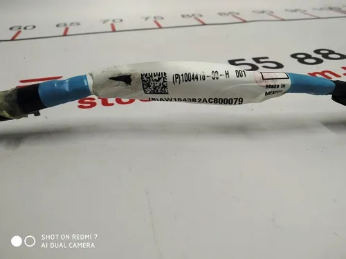 2 Tesla Model S Konsolenverkabelung 1004418-00-D