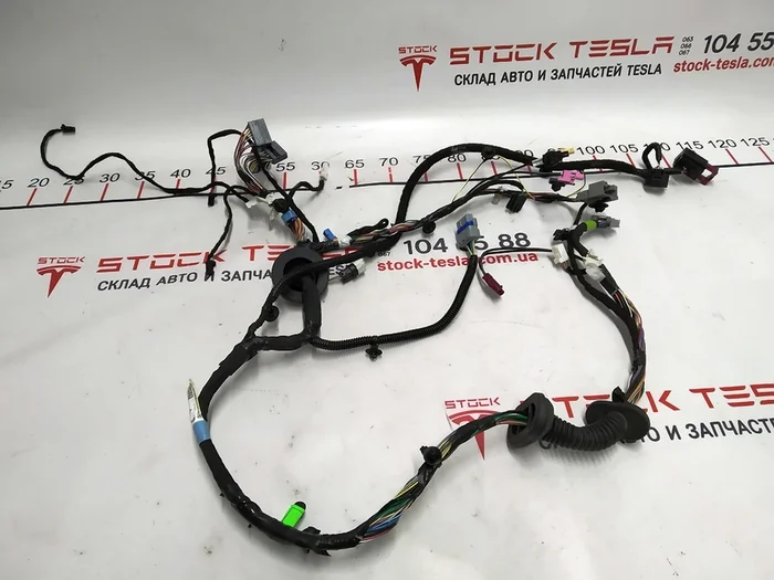 2 1004424-00-U Cablaggio portiera anteriore destra Tesla modello S, modello S REST 1004424-00-U