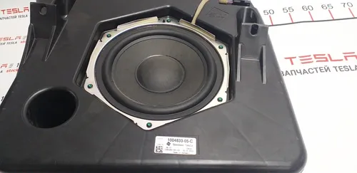 7 Subwoofer (PREMIUM) Tesla Model S, Model S REST 1004833-05-C