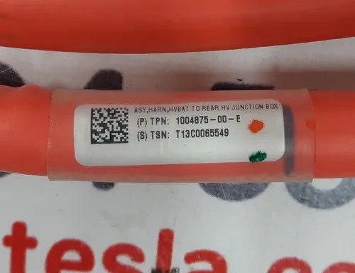 Zapojení hlavní baterie do zadní propojovací krabice GEN1 Tesla model S 1004875-00-F