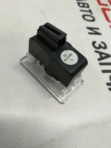 Ліхтар підсвічування карти двері з проекцією логотипу "Tesla" Tesla" Tesla all models 1007151-70-Z