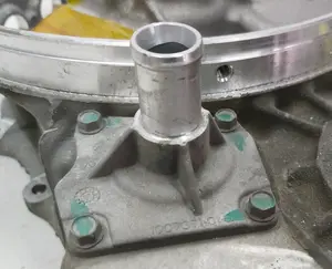 Кронштейн патрубка охолодження мотора в зборі з кільцем ущільнювача Tesla model S, model S REST 1007371-01-C