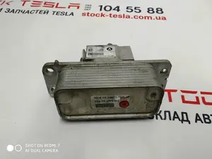 Wärmetauscher/Kältemaschine (CHILLER) komplett mit Ventil Tesla Modell S 1007476-00-E