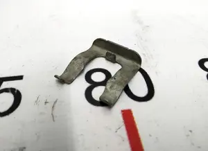 Кліпса кріплення гальмівного шланга Tesla Model S, Model S REST, Model X, Model 3, Model Y 1007786-00-A