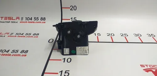 9 Conduit d'air du panneau central droit Tesla modèle S, modèle S REST, modèle X 1096880-00-B