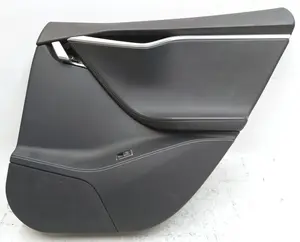 Bageste højre dørkort LTHRA/LTHRA/PVCB SORT med skader Tesla model S, model S REST 1008105-14-L