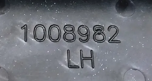 11 1008982-PPSW Płyta klamki zewnętrznej drzwi przednia / tylna lewa PPSW Tesla model S, model S REST 1008982-00-D