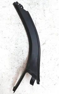 Vnitřní obložení pravého zavazadlového prostoru použité Tesla model S, model S REST 1010831-00-B