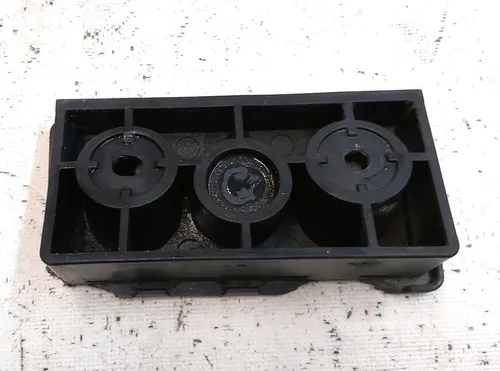 损坏的千斤顶主体后跟 Tesla model S、model S REST 1009124-00-C