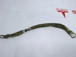 Коса заземлення заднього джаншен боксу Tesla model S 1012812-00-B