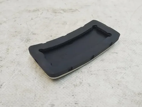 Накладка педалі акселератора OPTION Tesla model Y 1013225