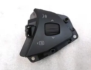 Кнопка перемикання (на кермі) права некондиція Tesla model REST, model X 1013242-00-H