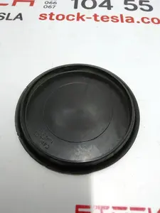 Заглушка задньої лівої кишені Tesla model X S REST 1023383-00-A