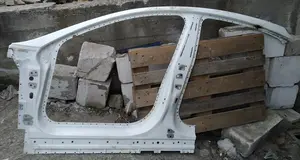 Бічна кузовна панель (філя) ліва без заднього крила (дефект - обрізана) Tesla model S, model S