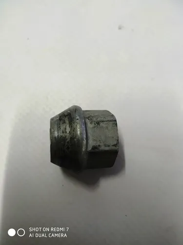 8 Dado ruota M14x1,5 PC10 Tesla tutti i modelli 1027002-00-B