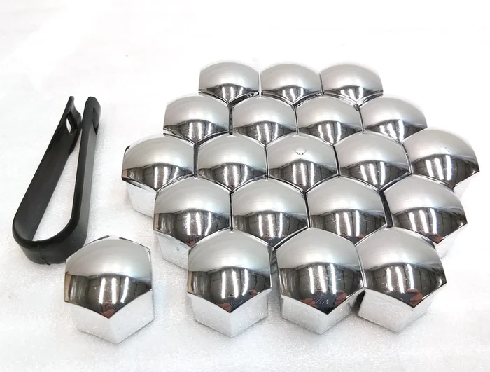 车轮螺母盖 d21 银色套装，带钥匙 Tesla 所有型号 1027010