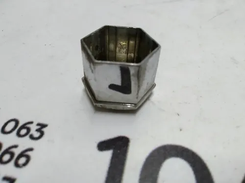 9 Krytka matice kola chromová Tesla model S, model S REST, model X, model 3 1027011-00-A