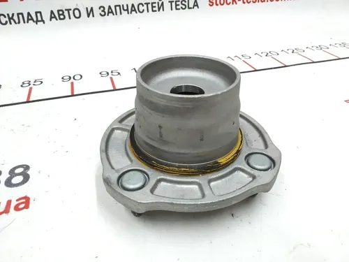 Опорна чашка пневмо амортизатора із сайлентблоком у зборі Tesla model X 1027361-00-G