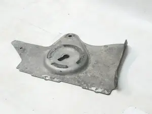 Zadní deska pomocného rámu levá Tesla Model X 1027563-00-B