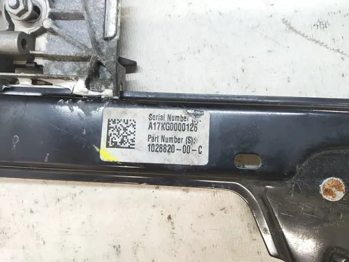 Склопідйомник задній лівий без сервоприводу Tesla model X 1028820-00-F