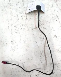 Антена TELL дзеркала зовнішнього лівого Tesla model S, model S REST 1041317-00