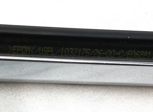 Listwa zewnętrzna drzwi lewych dolna, chromowana, bez zaślepek Tesla model X 1032167-88-D