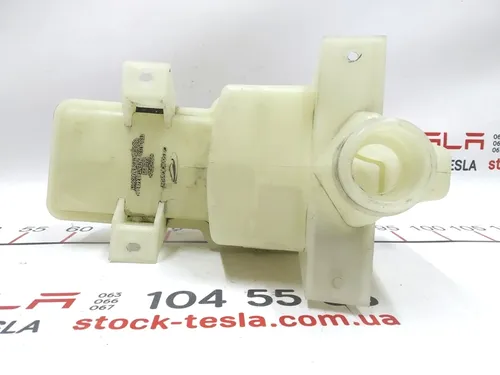 1 Kühlmittel-Ausgleichsbehälter Tesla Modell S 1032227-00-A