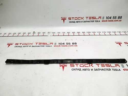 12 Garniture de batterie arrière latérale haute tension Tesla Model S, Model S REST, Model X 1032386-00-C