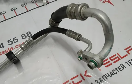 7 Трубопровід кондиціонера R134A Tesla model X 1032423-00-E
