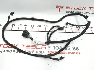 1032433-00-G xz Cableado del parachoques delantero (desmontado) Tesla modelo X 1032433-00-G