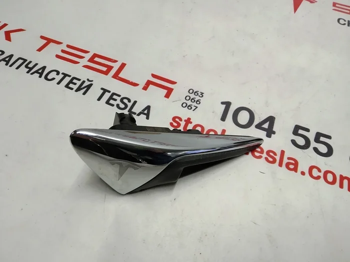 6 Levý blinkr (kamera) CHROME Tesla model S REST, model X 1034344-00-D