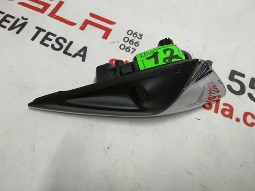 6 Levý blinkr (kamera) CHROME Tesla model S REST, model X 1034344-00-D