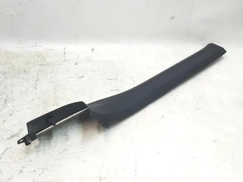 Spodní lišta pravých předních dveří (poškozená) Tesla model X 1035987-00-G