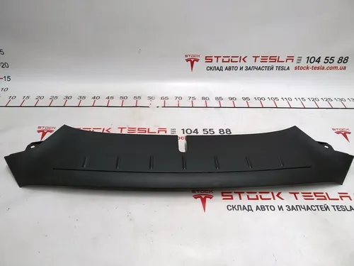 1 Underhuv plastlåda fram Tesla Model X 1036234-00-F