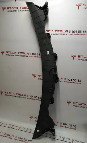 16 Підкапотна накладка склоочисників Tesla model X 1036245-00-E