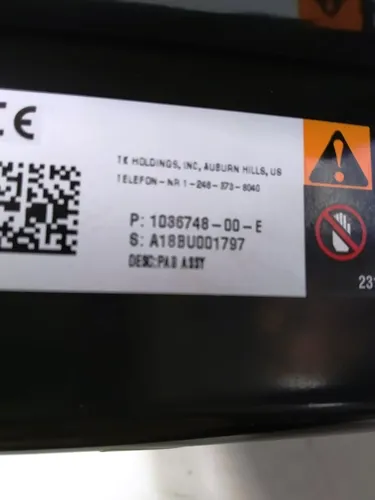 7 Airbag spolujezdce (palubní deska) Tesla model X 1036748-00-F