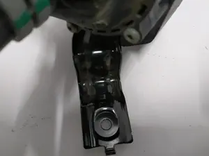 Kühlpumpenhalterung AWD Tesla Modell S 1037869-00-A