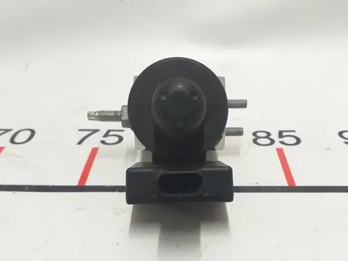 Vanne de refroidisseur de batterie Tesla modèle S REST, Tesla modèle X 1039040-00-G