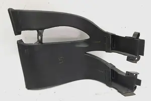 Повітропровід протитуманної фари правий у зборі Tesla Model X 1043931-00-E