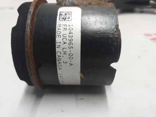 Den övre främre spaken (Horseshoe) AWD NEW TESLA MODEL S, Model S RST 1043965-00-OB