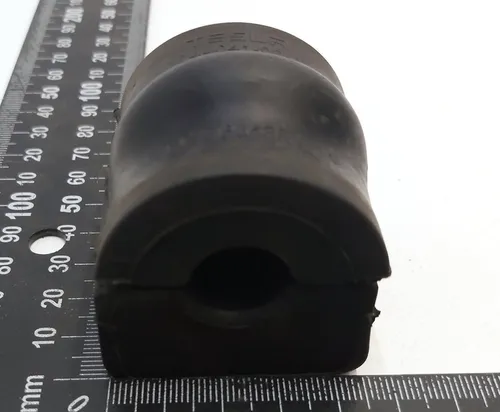 Backing af bagstabilisatoren (sæt, øvre og nedre del) til en 16 mm Tesla Model 3, Model 3 Jan 2024 1044488-00-AA stabilisator