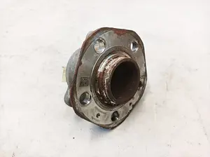 Маточина передня ліва права RWD без шпильок некондиція Tesla model 3, model Y 1044122-00-E