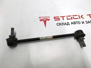 Stabilisatorstrebe vorne links mit Schaden Tesla Model 3 1044391-00-D