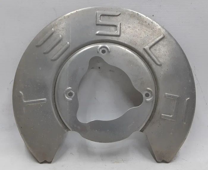 2 Термокожух гальмівного диска заднього правого PERFORMANCE Tesla Model 3, Model 3 Jan 2024, Model Y 1044666-00-C