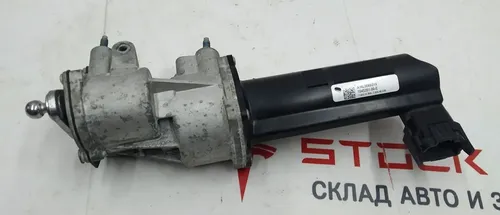 Привід відкриття дверей передньої лівої Tesla model X 1045351-00-H